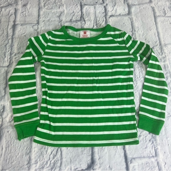 Green striped matching pajamas size 3T - Picture 4 of 7